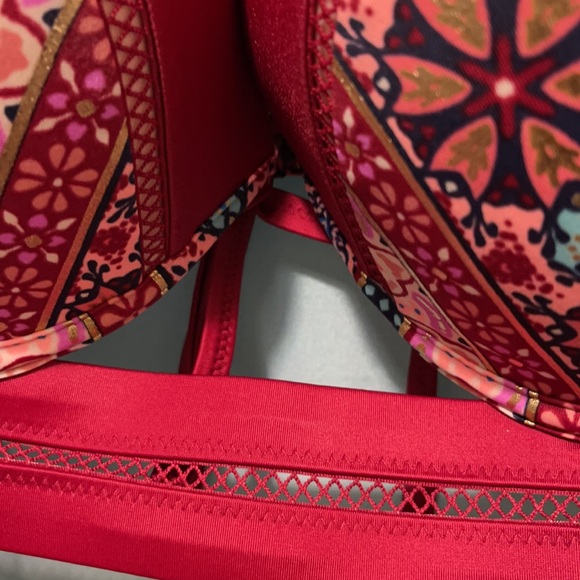 NWT- SHADE SHORE MESH DETAIL BIKINI TOP SZ 34DD - Picture 7 of 9